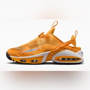 NWOT Nike Size 9.5 Air Max Craze Athletic Shoes